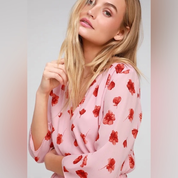 Lulu’s| Delvy Blush Pink Floral Print Surplice Romper, Barbiecore Style••• - Picture 4 of 16